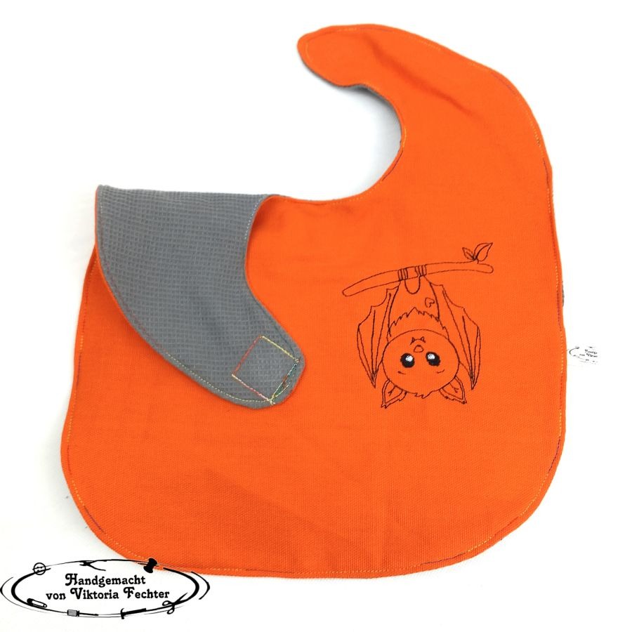 Lätzchen mit Fledi – Bild 1