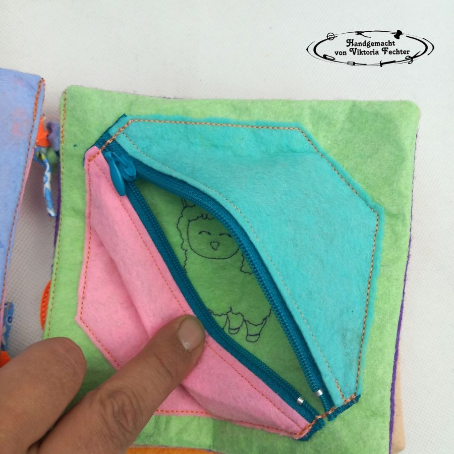 Spielbuch mit 4 Seiten_2 – Bild 2