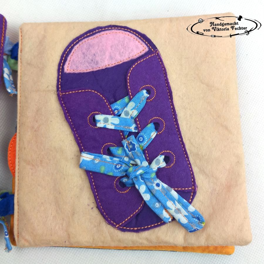 Spielbuch mit 4 Seiten_2 – Bild 3