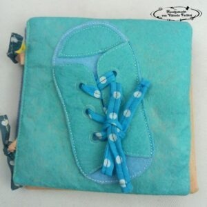 Spielbuch mit 4 Seiten_4